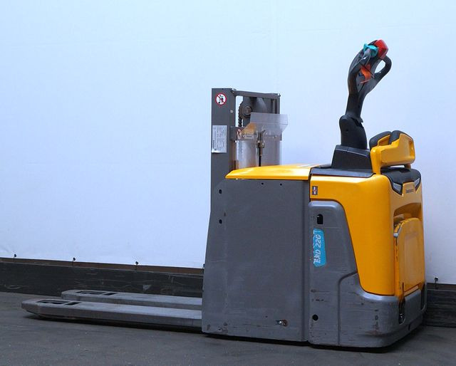 Jungheinrich ERD220 - Stacker: foto 2 Jungheinrich ERD220 - Stacker: foto 2