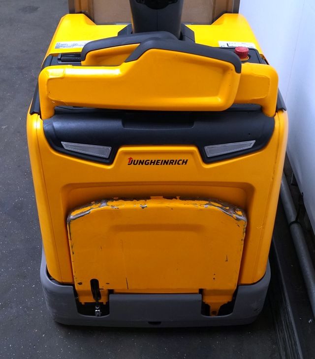 Jungheinrich ERD220 - Stacker: foto 3 Jungheinrich ERD220 - Stacker: foto 3