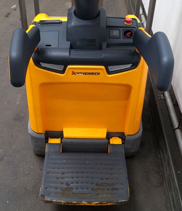 Jungheinrich ERE120 - Porta-palete: foto 4 Jungheinrich ERE120 - Porta-palete: foto 4