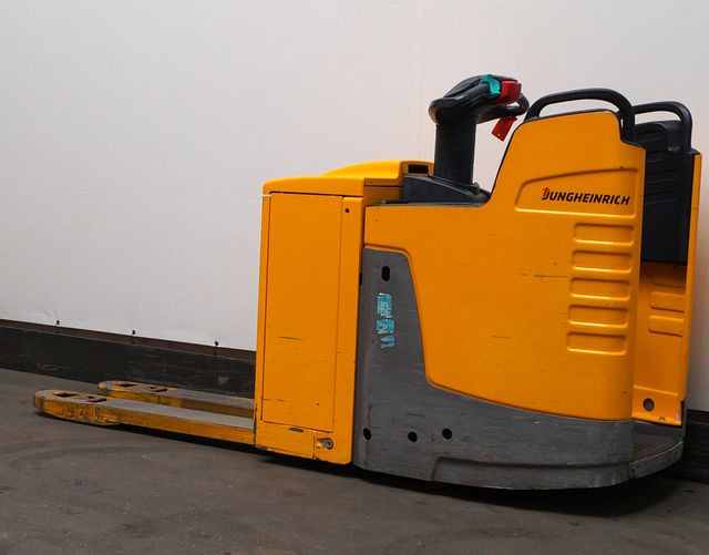 Jungheinrich ERE225 - Porta-palete: foto 2 Jungheinrich ERE225 - Porta-palete: foto 2