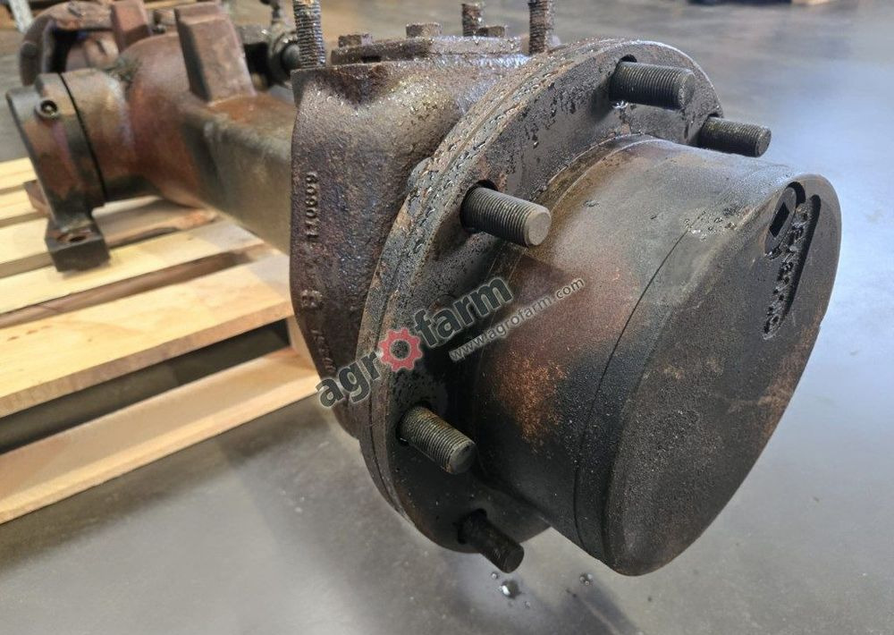 Przedni most John Deere 5090M 5080M 5075M 5100M - Transmissão: foto 3 Przedni most John Deere 5090M 5080M 5075M 5100M - Transmissão: foto 3