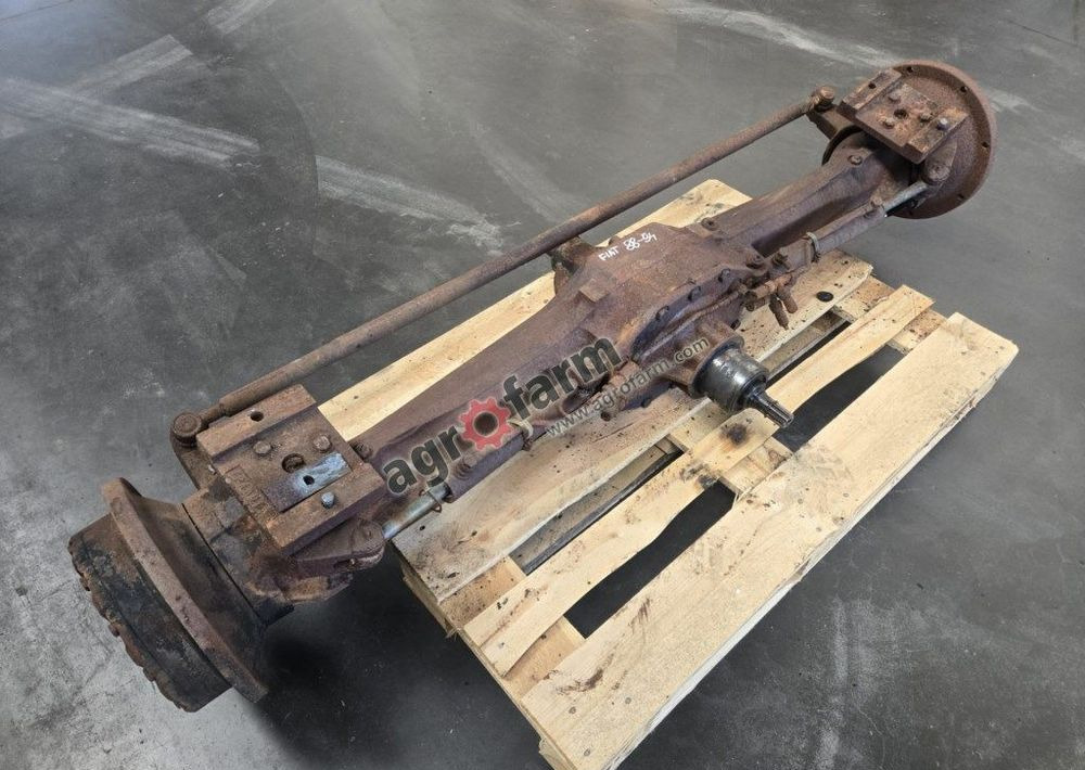 Przedni most New Holland, Fiat 88-94 - Transmissão: foto 1 Przedni most New Holland, Fiat 88-94 - Transmissão: foto 1