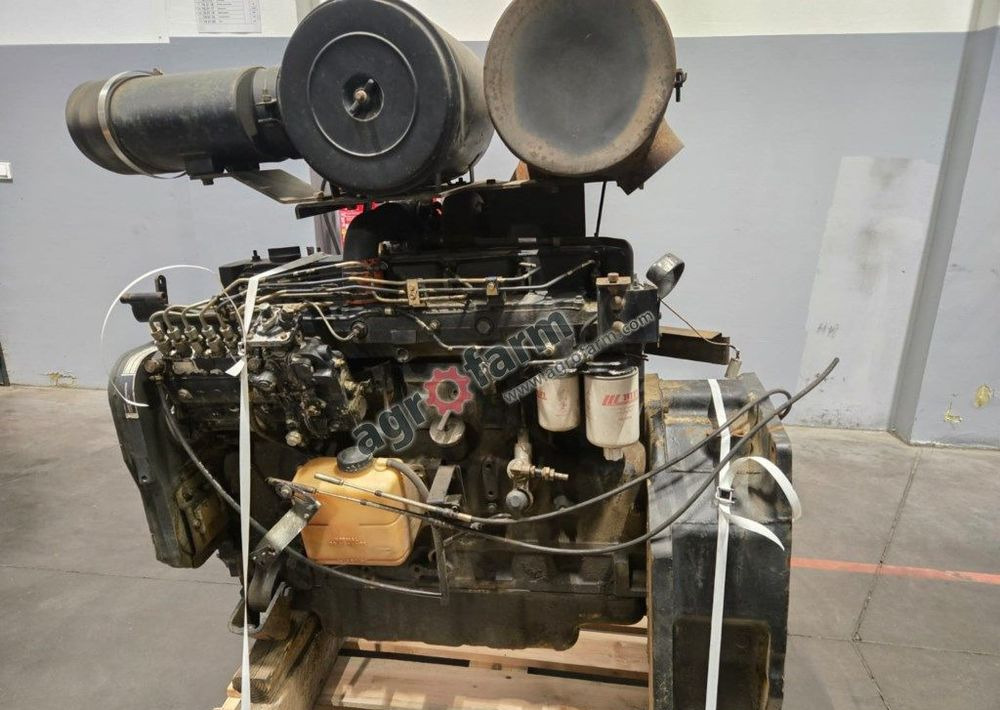 Silnik Case 7120, 7130 Cummins 6T-830 - Motor de Caminhão: foto 1 Silnik Case 7120, 7130 Cummins 6T-830 - Motor de Caminhão: foto 1