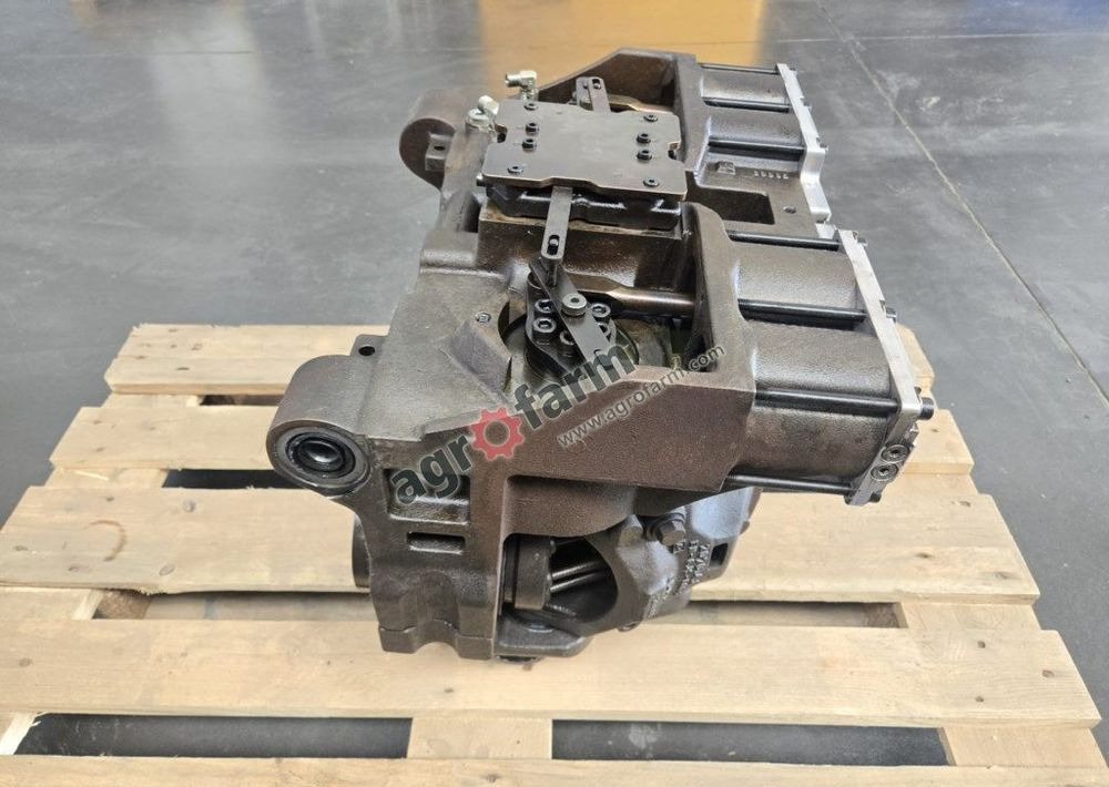 Caixa de câmbio Skrzynia biegów CMATIC, Claas Arion 630: foto 1