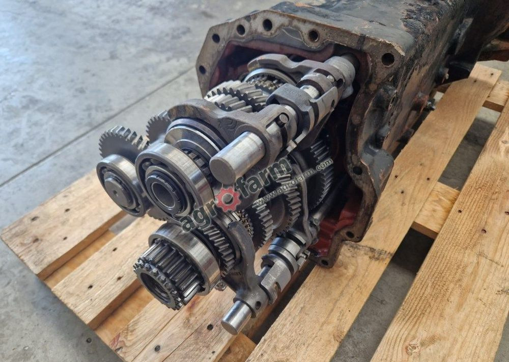 Skrzynia biegów Lamborghini Crono 00085412070 - Caixa de câmbio: foto 4 Skrzynia biegów Lamborghini Crono 00085412070 - Caixa de câmbio: foto 4