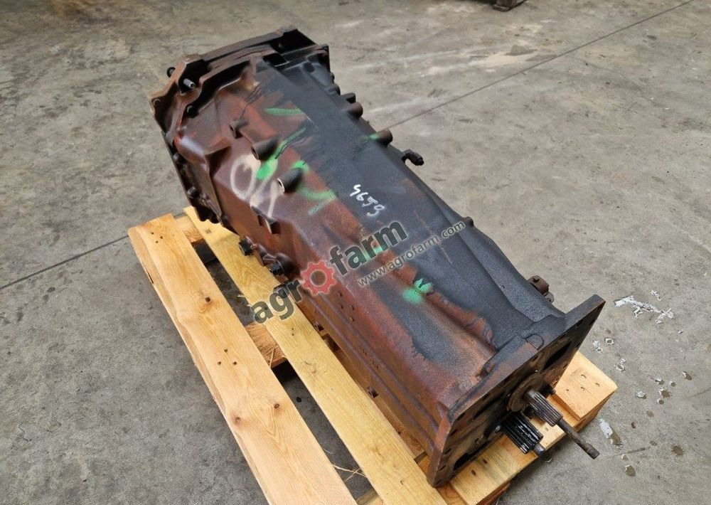 Skrzynia biegów Renault Claas Ares 630 - Caixa de câmbio: foto 3 Skrzynia biegów Renault Claas Ares 630 - Caixa de câmbio: foto 3