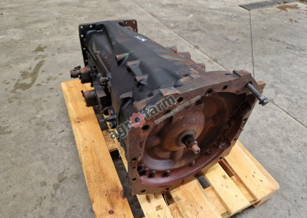 Skrzynia biegów Renault Claas Ares 630 - Caixa de câmbio: foto 1 Skrzynia biegów Renault Claas Ares 630 - Caixa de câmbio: foto 1