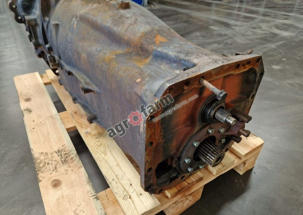 Skrzynia biegów Renault Claas Ares 816 - Caixa de câmbio: foto 2 Skrzynia biegów Renault Claas Ares 816 - Caixa de câmbio: foto 2