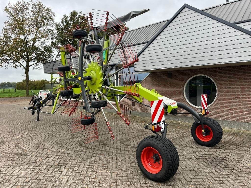 Claas Liner 1900 - Ancinho enleirador: foto 3 Claas Liner 1900 - Ancinho enleirador: foto 3