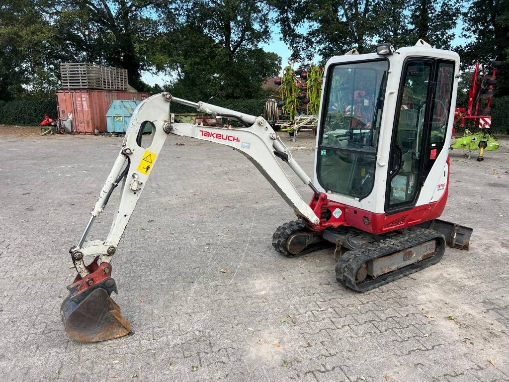 Takeuchi TB 216 - Mini escavadeira: foto 1 Takeuchi TB 216 - Mini escavadeira: foto 1