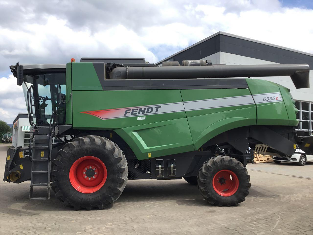 Fendt 6335 C - Ceifeira debulhadora: foto 1 Fendt 6335 C - Ceifeira debulhadora: foto 1