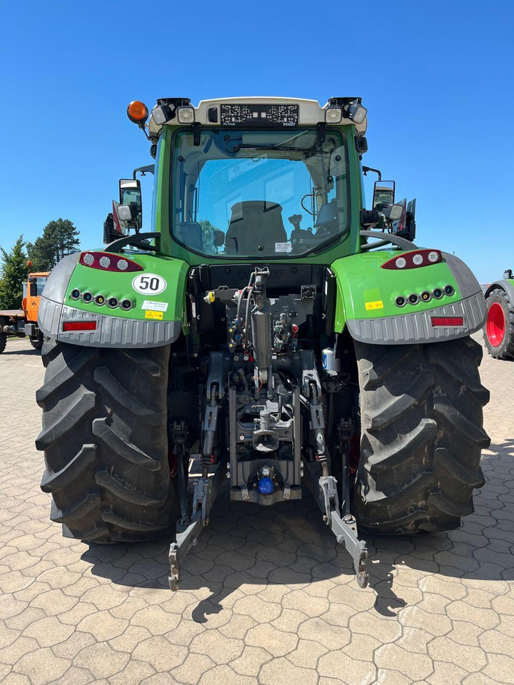 Fendt 724 Vario S4 - Trator: foto 4 Fendt 724 Vario S4 - Trator: foto 4