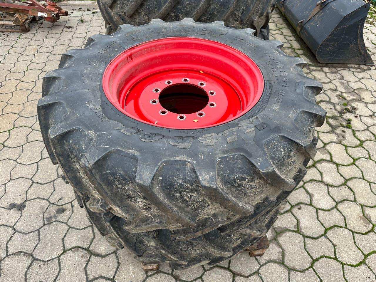 Firestone Komplettsatz 420/85 R30 + 460/85 R42 - Pneu: foto 3 Firestone Komplettsatz 420/85 R30 + 460/85 R42 - Pneu: foto 3