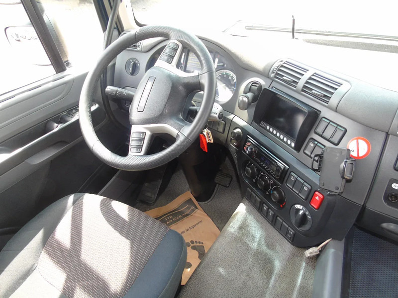 Caminhão frigorífico DAF CF 220 + CARRIER + EURO 6 + LIFT: foto 12