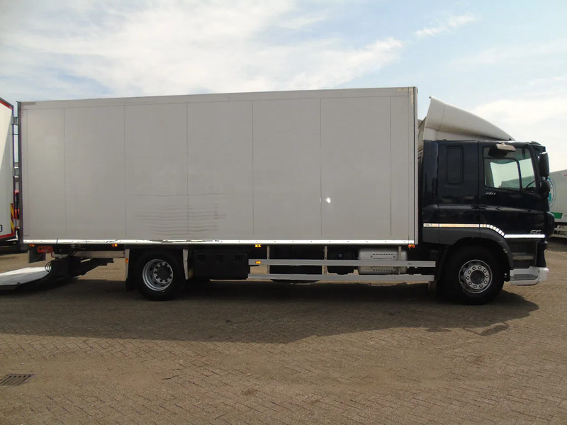 Caminhão frigorífico DAF CF 220 + CARRIER + EURO 6 + LIFT: foto 8