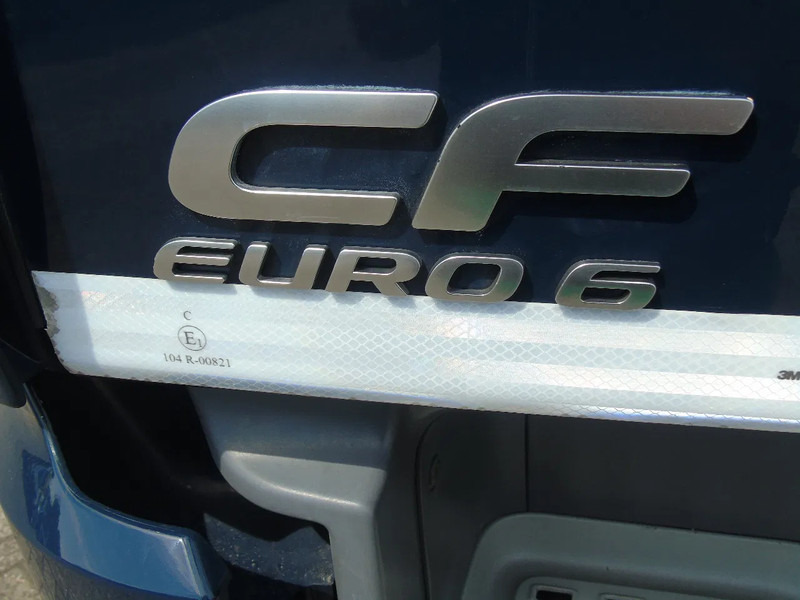 Caminhão frigorífico DAF CF 220 + CARRIER + EURO 6 + LIFT: foto 20