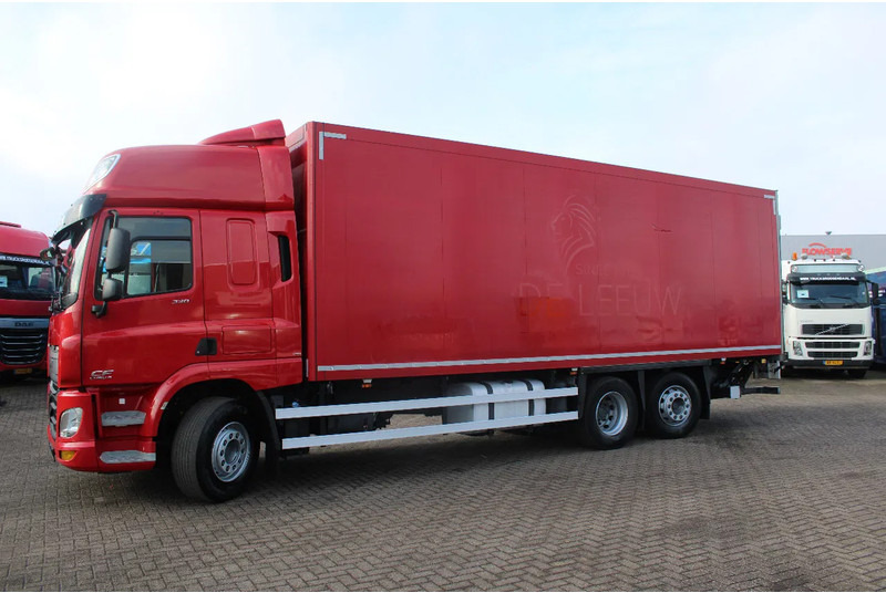 DAF CF 330 + 6X2 + LIFT - Caminhão furgão: foto 5 DAF CF 330 + 6X2 + LIFT - Caminhão furgão: foto 5