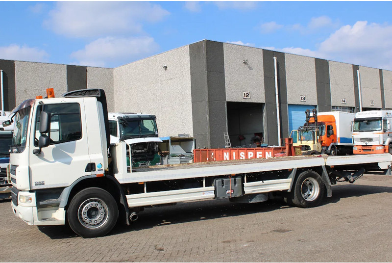 DAF CF 75.310 + HYDROLIC PLATFORM + EURO 5 + REMOTE + MANUAL - Caminhão transporte de veículos: foto 3 DAF CF 75.310 + HYDROLIC PLATFORM + EURO 5 + REMOTE + MANUAL - Caminhão transporte de veículos: foto 3