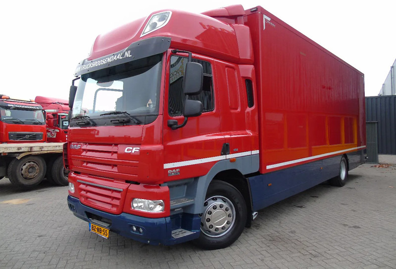 DAF CF 85.360 DAF CF85. 360 - Caminhão furgão: foto 4 DAF CF 85.360 DAF CF85. 360 - Caminhão furgão: foto 4