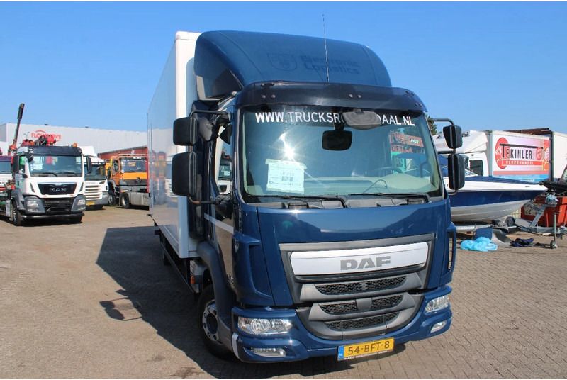 DAF LF 210 + EURO 6 + LIFT + 12T - Caminhão furgão: foto 3 DAF LF 210 + EURO 6 + LIFT + 12T - Caminhão furgão: foto 3