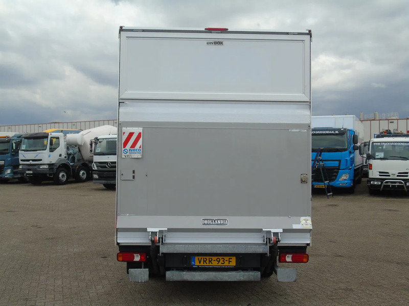Iveco Daily 40 C18 + LIFT - Carrinha de contentor: foto 4 Iveco Daily 40 C18 + LIFT - Carrinha de contentor: foto 4