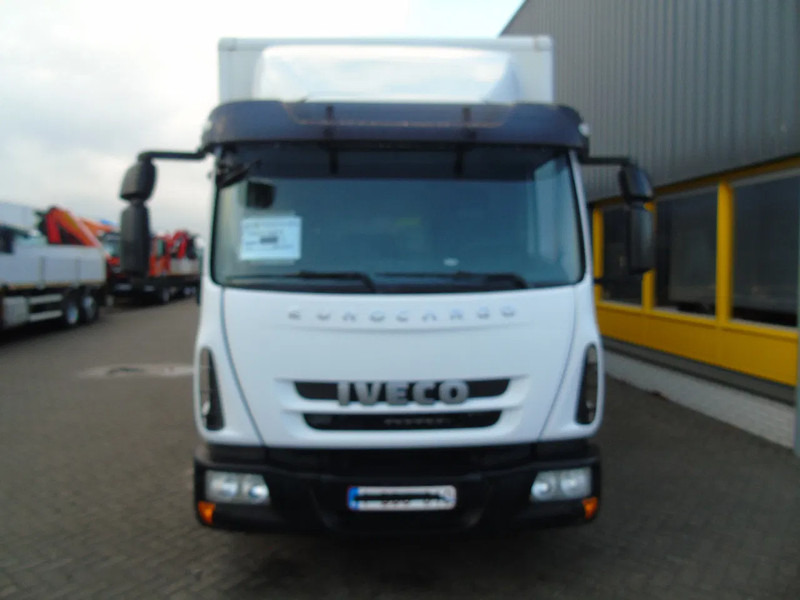 Iveco Eurocargo 80E18 + 3 SEATS - Caminhão furgão: foto 2 Iveco Eurocargo 80E18 + 3 SEATS - Caminhão furgão: foto 2