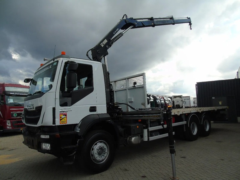 Iveco Eurotrakker 360 EEV + HIAB 144B- 2 + 6X4 + REMOTE + SPRING/BIG AXLE + EURO 5 - Caminhão grua: foto 2 Iveco Eurotrakker 360 EEV + HIAB 144B- 2 + 6X4 + REMOTE + SPRING/BIG AXLE + EURO 5 - Caminhão grua: foto 2