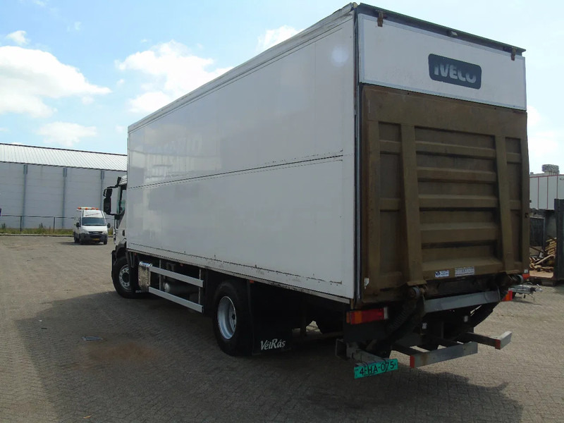 Iveco Stralis 360 + THERMO KING T600R + EURO 6 + 3T LIFT - Caminhão frigorífico: foto 3 Iveco Stralis 360 + THERMO KING T600R + EURO 6 + 3T LIFT - Caminhão frigorífico: foto 3