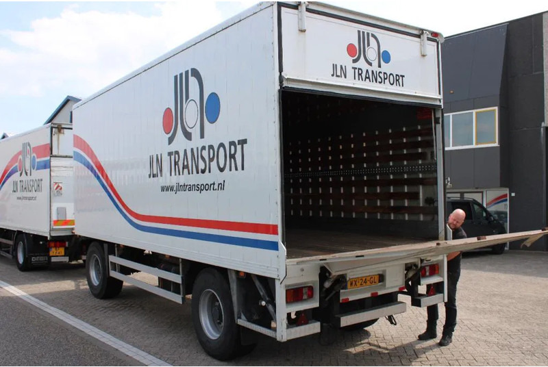 Jumbo 2x saf + lift 2x in stock - Reboque furgão: foto 2 Jumbo 2x saf + lift 2x in stock - Reboque furgão: foto 2