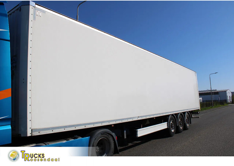 Kässbohrer 3x axle + bpw - Semireboque furgão: foto 1 Kässbohrer 3x axle + bpw - Semireboque furgão: foto 1