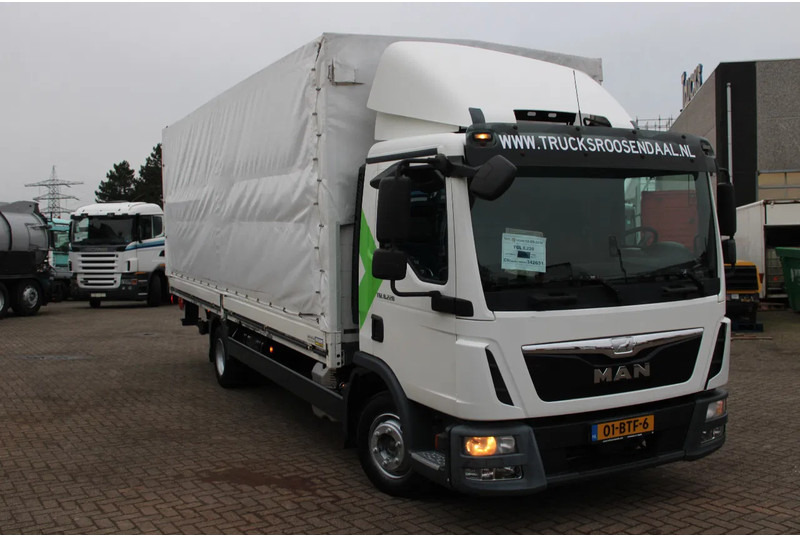 MAN TGL 8.220 + EURO 6 + LIFT - Caminhão furgão: foto 3 MAN TGL 8.220 + EURO 6 + LIFT - Caminhão furgão: foto 3