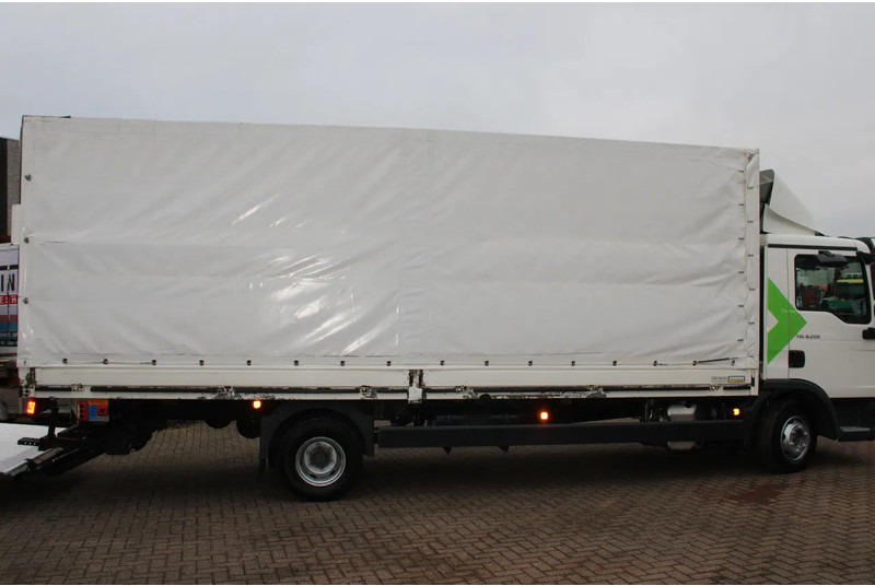 MAN TGL 8.220 + EURO 6 + LIFT - Caminhão furgão: foto 4 MAN TGL 8.220 + EURO 6 + LIFT - Caminhão furgão: foto 4