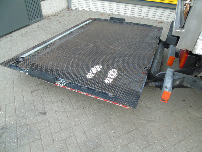 Caminhão furgão MAN TGM 12.250 + EURO 6 + LIFT: foto 11