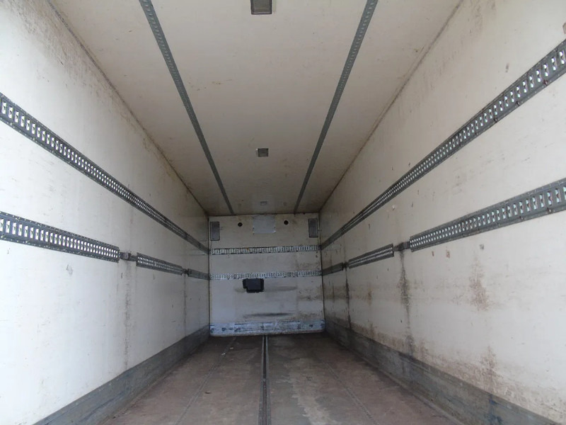 Caminhão furgão MAN TGM 12.250 + EURO 6 + LIFT: foto 7