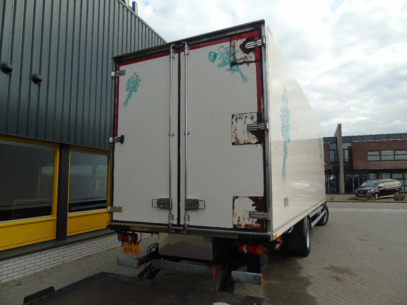 Caminhão furgão MAN TGM 12.250 + EURO 6 + LIFT: foto 9