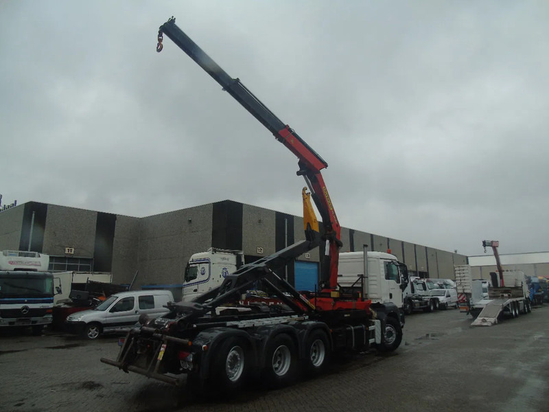 MAN TGS 35.440 + PALFINGER 24500 + 8X4 + EURO 5 + REMOTE - Caminhão grua: foto 5 MAN TGS 35.440 + PALFINGER 24500 + 8X4 + EURO 5 + REMOTE - Caminhão grua: foto 5