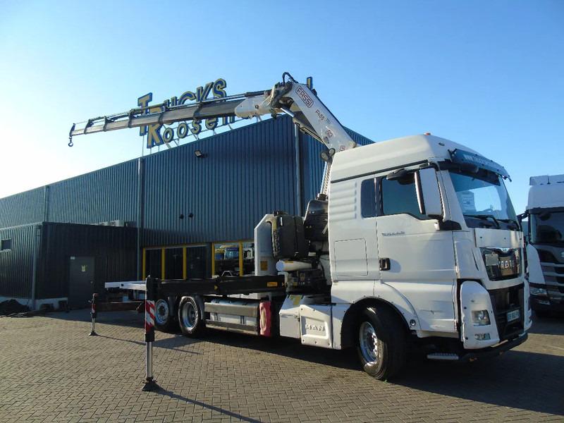 MAN TGX 26.440 + FASSI 455A.2.26 + EURO 6 + 6X2 + REMOTE - Caminhão grua: foto 2 MAN TGX 26.440 + FASSI 455A.2.26 + EURO 6 + 6X2 + REMOTE - Caminhão grua: foto 2