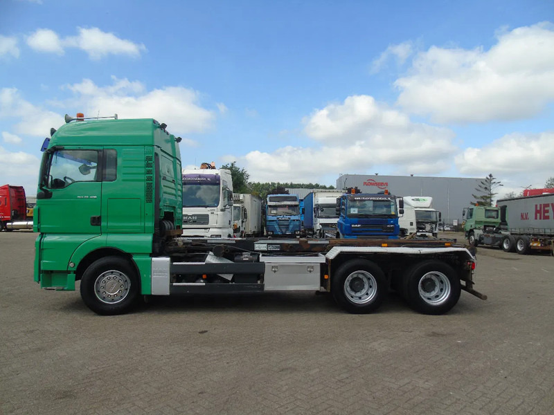 MAN TGX 28.480 + 6X2 + MANUAL - Caminhão com sistema de cabo: foto 2 MAN TGX 28.480 + 6X2 + MANUAL - Caminhão com sistema de cabo: foto 2