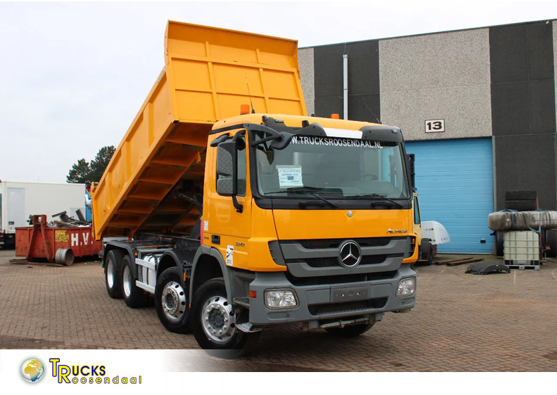 Mercedes-Benz Actros 3241 8x4 + SPRING SPRING BLATT + EURO 5 - Caminhão basculante: foto 1 Mercedes-Benz Actros 3241 8x4 + SPRING SPRING BLATT + EURO 5 - Caminhão basculante: foto 1