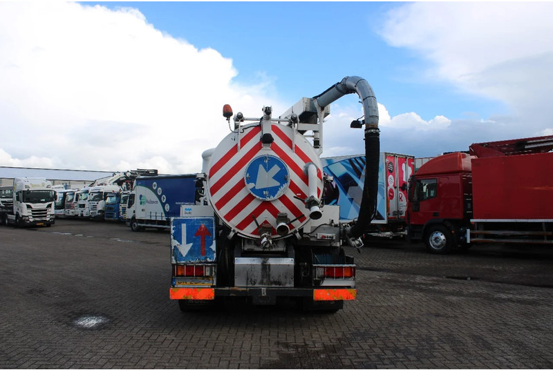 Caminhão limpa fossa Scania 94 .230 + 5m3 waste + 1m3 clean: foto 14