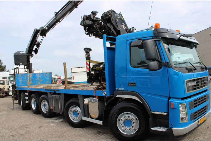 Terberg FM 2850 hiab 200c + 10x4 + fully functional + euro 5 - Caminhão grua: foto 2 Terberg FM 2850 hiab 200c + 10x4 + fully functional + euro 5 - Caminhão grua: foto 2