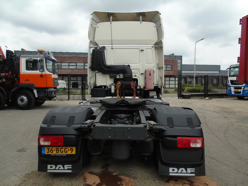 Tractor DAF CF 400: foto 8