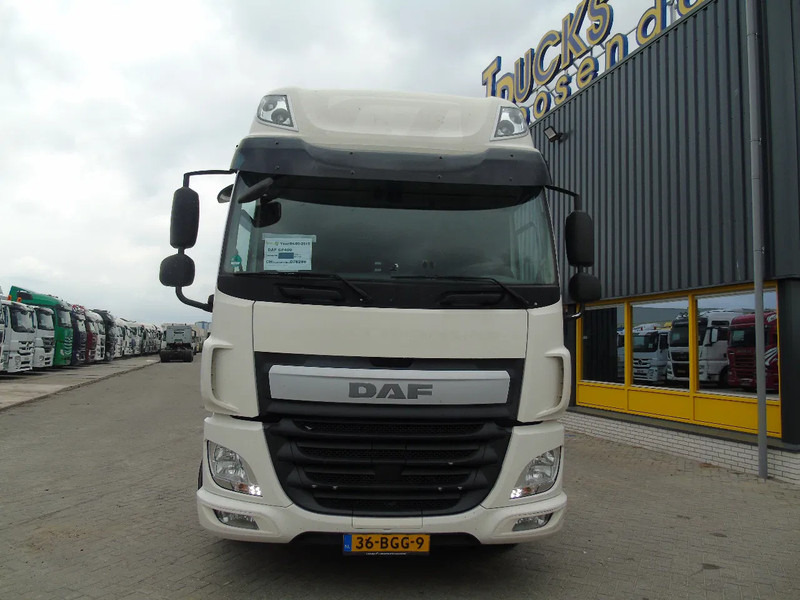 Tractor DAF CF 400: foto 9