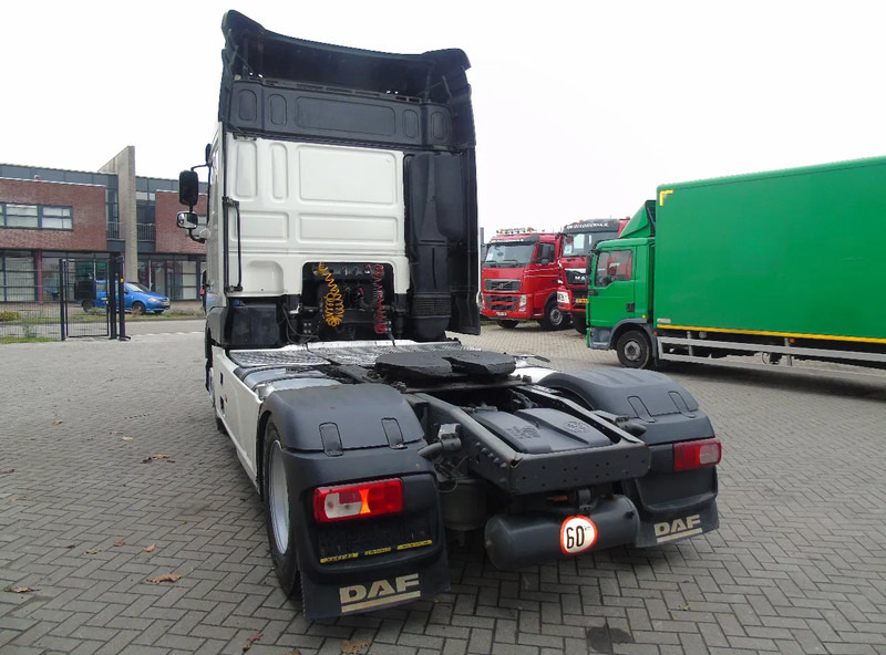 DAF XF 106.480 + EURO 6 + SPOILER - Tractor: foto 5 DAF XF 106.480 + EURO 6 + SPOILER - Tractor: foto 5