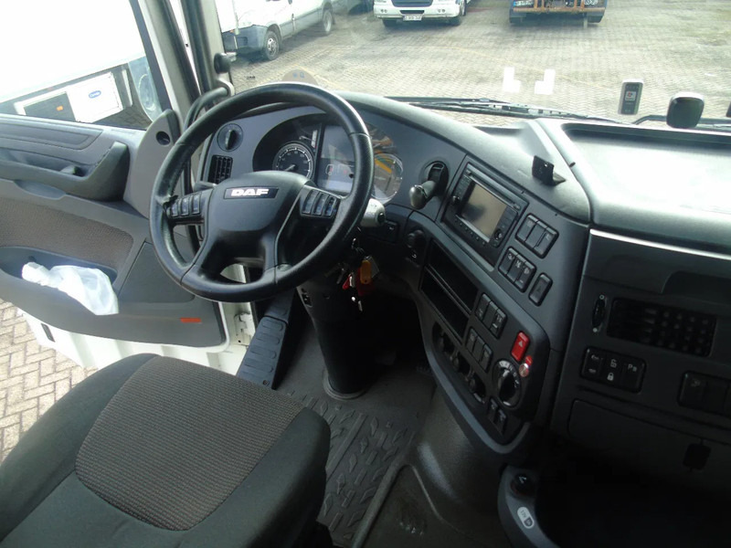 Tractor DAF XF 460 + EURO 6 + SSC: foto 10