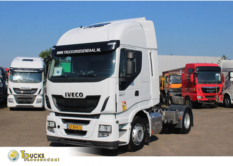 Iveco Stralis 420 + EURO 6 - Tractor: foto 1 Iveco Stralis 420 + EURO 6 - Tractor: foto 1