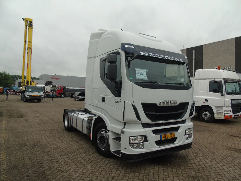 Iveco Stralis 420 + euro 6 - Tractor: foto 2 Iveco Stralis 420 + euro 6 - Tractor: foto 2