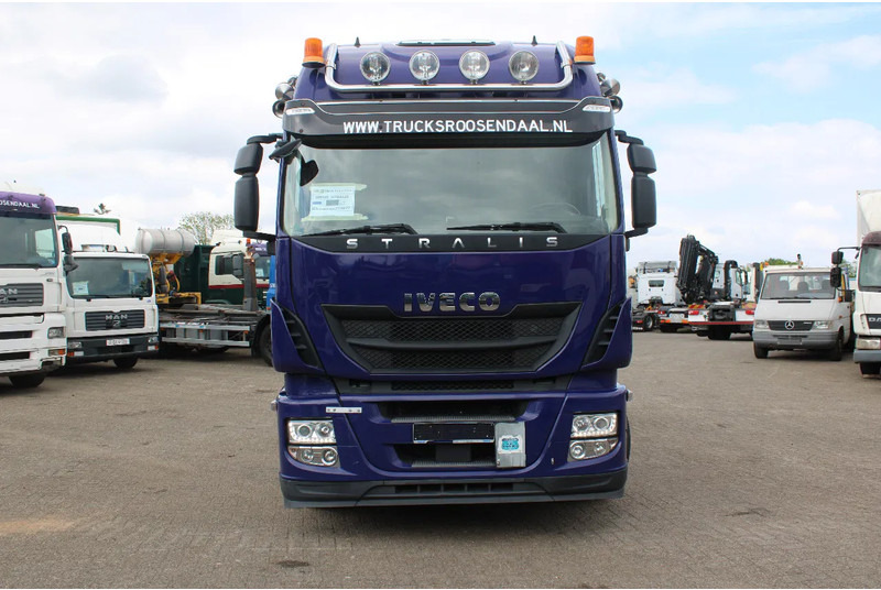 Iveco Stralis 460 + 6X2 + RETARDER + EURO 6 + SPOILERS - Tractor: foto 4 Iveco Stralis 460 + 6X2 + RETARDER + EURO 6 + SPOILERS - Tractor: foto 4