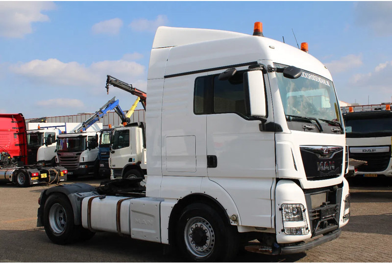 MAN TGX 18.480 + pto + EURO 6 + 4x4 hydro + MANUAL + SPOILER - Tractor: foto 4 MAN TGX 18.480 + pto + EURO 6 + 4x4 hydro + MANUAL + SPOILER - Tractor: foto 4