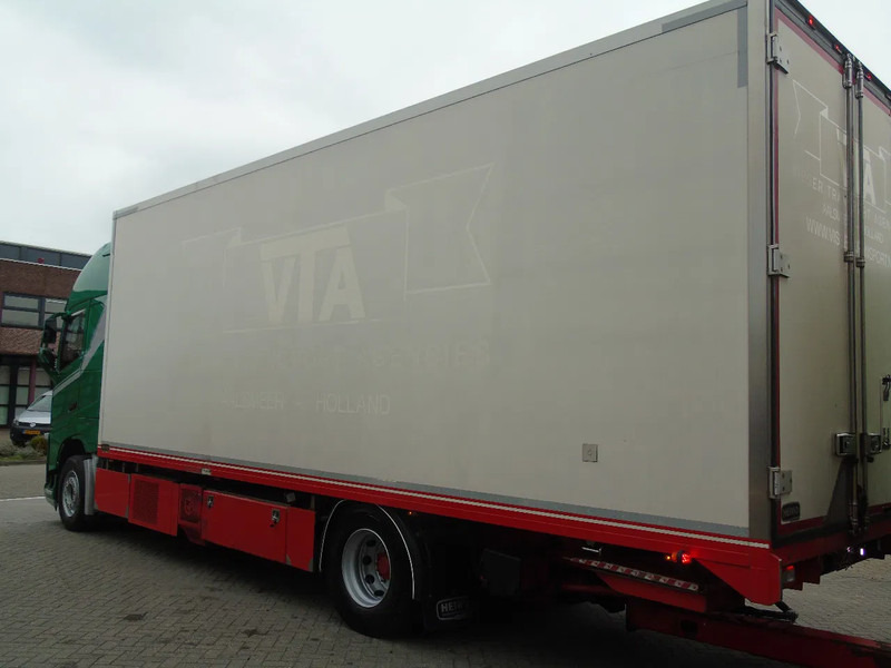 Volvo FH 460 + TRS + COMBI + EURO 6 - Caminhão frigorífico: foto 5 Volvo FH 460 + TRS + COMBI + EURO 6 - Caminhão frigorífico: foto 5